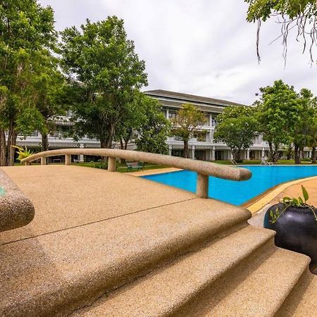 4 Bedroom Townhouse In Great Location! Huahin Kültér fotó