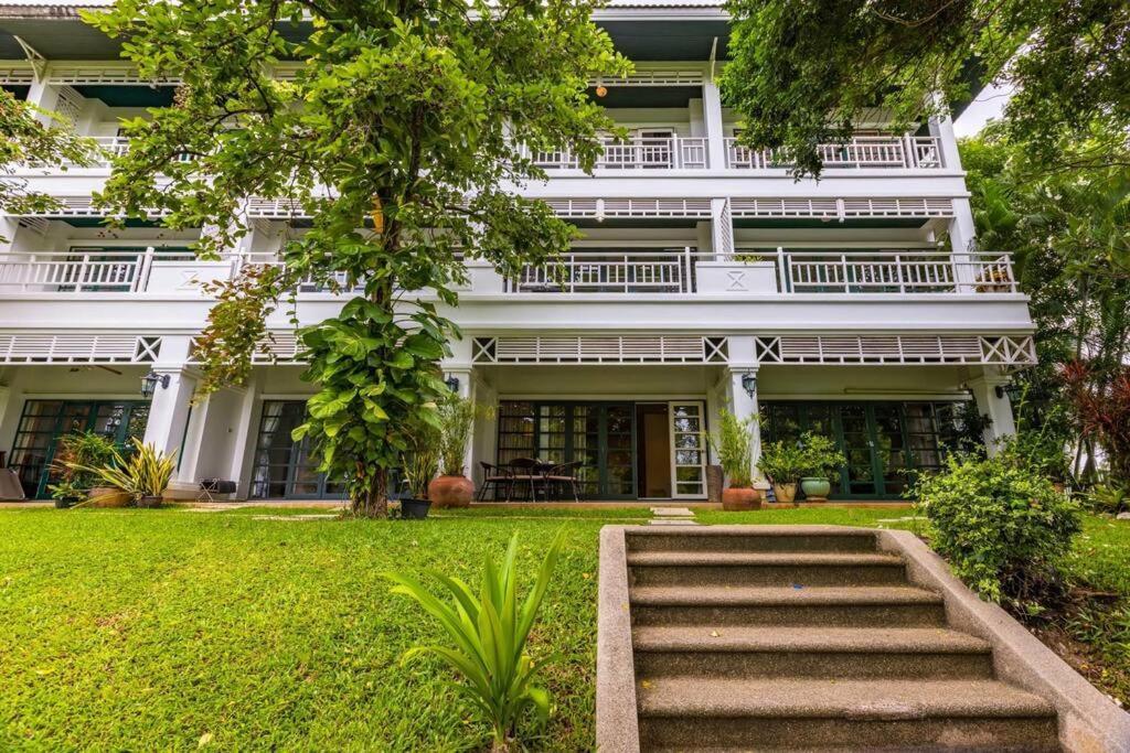 4 Bedroom Townhouse In Great Location! Huahin Kültér fotó