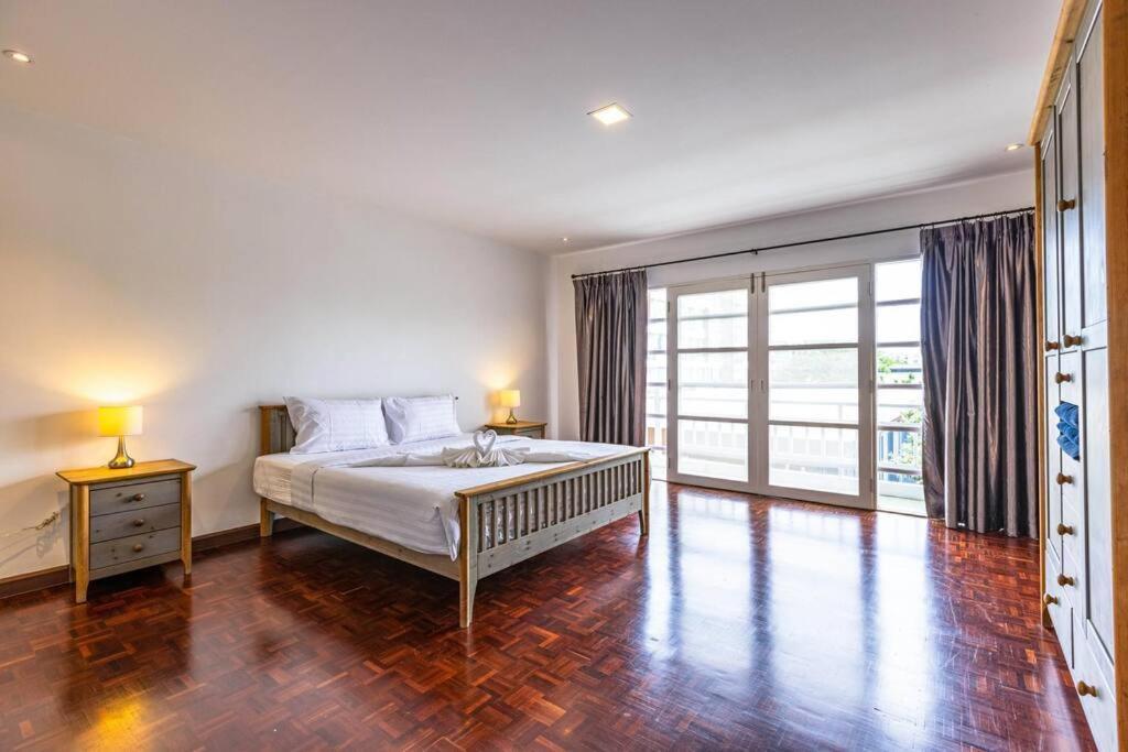4 Bedroom Townhouse In Great Location! Huahin Kültér fotó