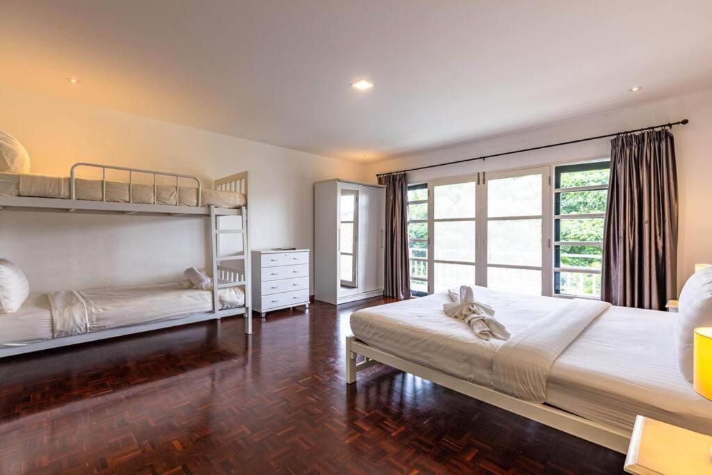 4 Bedroom Townhouse In Great Location! Huahin Kültér fotó