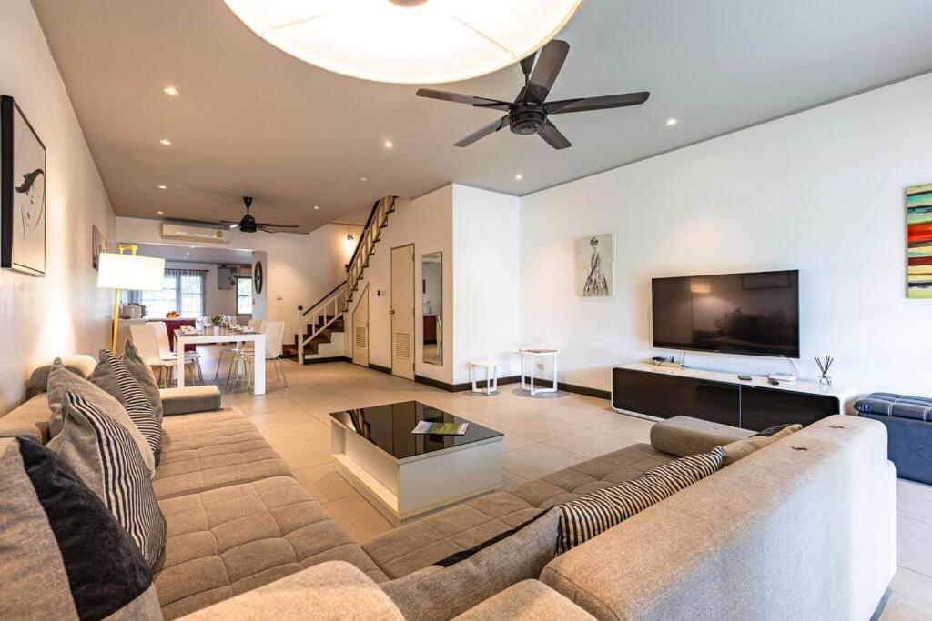 4 Bedroom Townhouse In Great Location! Huahin Kültér fotó