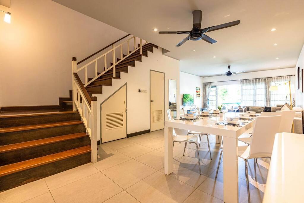 4 Bedroom Townhouse In Great Location! Huahin Kültér fotó