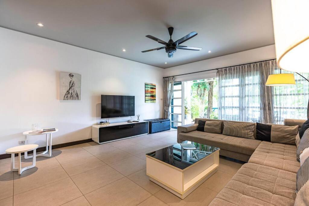 4 Bedroom Townhouse In Great Location! Huahin Kültér fotó